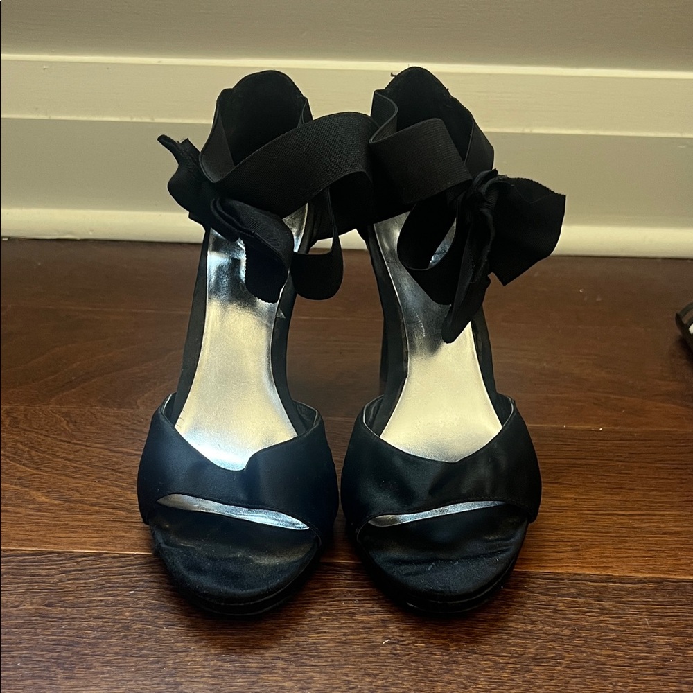 Elegant Black Satin Women's Heels